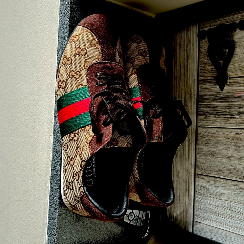 Gucci shoes